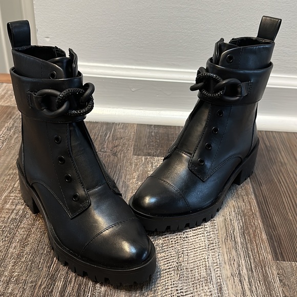 Karl lagerfeld boots - Picture 3 of 3